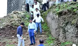 రాజు గోండుల కోటను పర్యాటక కేంద్రంగా అభివృద్ధి చేస్తాం రాజు గోండుల కోటను పర్యాటక కేంద్రంగా అభివృద్ధి చేస్తాం