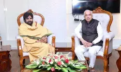 వ్యక్తిత్వ హననంపై పవన్ కల్యాణ్ సీరియస్.. గవర్నర్తో భేటీ వ్యక్తిత్వ హననంపై పవన్ కల్యాణ్ సీరియస్.. గవర్నర్తో భేటీ