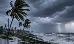 AP : అల్పపీడనం ఎఫెక్ట్.. ఈ జిల్లాల్లో పిడుగులతో కూడిన వర్షాలు AP : అల్పపీడనం ఎఫెక్ట్.. ఈ జిల్లాల్లో పిడుగులతో కూడిన వర్షాలు