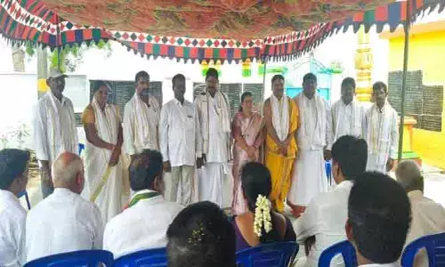 శ్రీ చెన్నకేశవస్వామి ఆలయ నూతన కమిటీ ప్రమాణ స్వీకారం