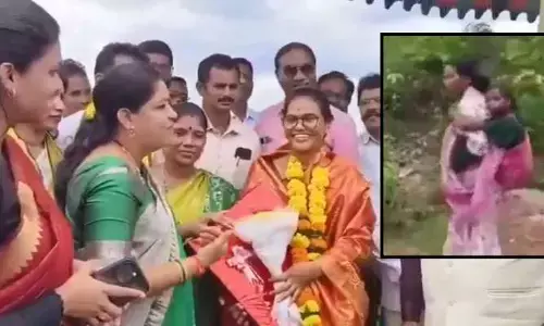 వార్డెన్ హేమ సేవకు సలామ్.. సత్కరించిన మంత్రి