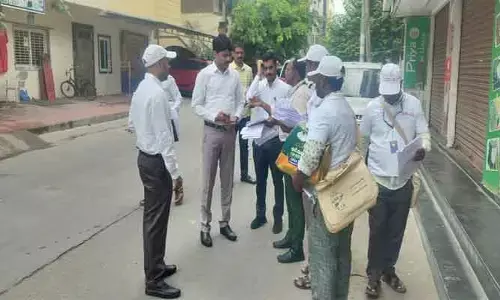 ఓటర్ల నుంచి సేకరించిన వివరాలను బీఎల్ఓ యాప్‌లో నమోదు చేయాలి
