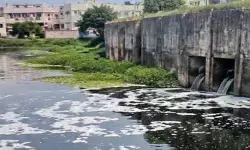 ఫార్మా కంపెనీల కొత్త ఎత్తుగడ..కాలుష్య జలాలకు సుందరీకరణ ముసుగు ! ఫార్మా కంపెనీల కొత్త ఎత్తుగడ..కాలుష్య జలాలకు సుందరీకరణ ముసుగు !