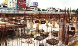 మూడేళ్లయినా అసంపూర్తిగానే.. ముగియని బస్టాండ్ ముచ్చట! మూడేళ్లయినా అసంపూర్తిగానే.. ముగియని బస్టాండ్ ముచ్చట!