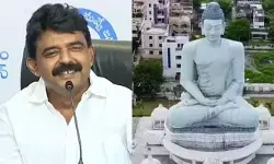 ఎవరుంటారక్కడ... అమరావతిపై మరోసారి పేర్ని నాని సంచలన వ్యాఖ్యలు ఎవరుంటారక్కడ... అమరావతిపై మరోసారి పేర్ని నాని సంచలన వ్యాఖ్యలు