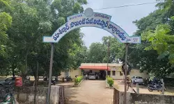 గొల్లపూడి జీపీఓ పై అవినీతి ఆరోపణలు
