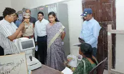 భీమారంలో టీబీ–ఎన్సీడీ స్క్రీనింగ్ శిబిరాన్ని సందర్శించిన కలెక్టర్.. భీమారంలో టీబీ–ఎన్సీడీ స్క్రీనింగ్ శిబిరాన్ని సందర్శించిన కలెక్టర్..