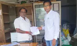 ఆగ్రో సేవా కేంద్రంపై సస్పెన్షన్ వేటు
