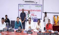 అభివృద్ధి పనుల్లో వేగం పెంచాలి.. అభివృద్ధి పనుల్లో వేగం పెంచాలి..