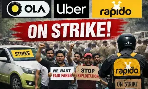 విశాఖలో మూడో రోజుకు చేరిన ఓలా, ఉబర్ సమ్మె
