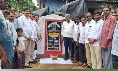 ప్రజల మౌలిక వసతుల కల్పన పై ప్రత్యేక దృష్టి : కూనంనేని సాంబశివరావు