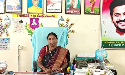 ప్రిన్సిపల్ నిర్లక్ష్యంతో విద్యార్థిని అదృశ్యం
