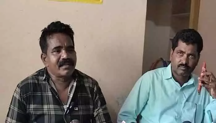 పోలేపల్లి ఎన్హెచ్సీ సెంటర్లో జీతాల అవకతవకలపై విచారణ పోలేపల్లి ఎన్హెచ్సీ సెంటర్లో జీతాల అవకతవకలపై విచారణ