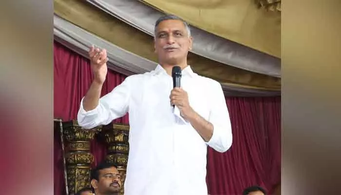కాంగ్రెస్ ప్రభుత్వంలో రియల్ ఎస్టేట్ వ్యాపారం కుప్పకూలింది కాంగ్రెస్ ప్రభుత్వంలో రియల్ ఎస్టేట్ వ్యాపారం కుప్పకూలింది