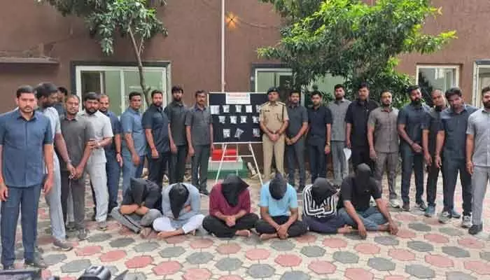 స్టెరాయిడ్ ఇంజెక్షన్ల అక్రమ విక్రయం ముఠా గుట్టురట్టు.. స్టెరాయిడ్ ఇంజెక్షన్ల అక్రమ విక్రయం ముఠా గుట్టురట్టు..