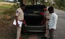 లింగాలలో ప్రత్యేక వాహనాల తనిఖీలు.. 8 డ్రంక్ అండ్ డ్రైవ్ కేసులు నమోదు లింగాలలో ప్రత్యేక వాహనాల తనిఖీలు.. 8 డ్రంక్ అండ్ డ్రైవ్ కేసులు నమోదు