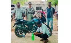 సారా అక్రమ రవాణాపై ఎక్సైజ్ దాడి