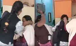 టికెట్ అడిగినందుకు TTE పై దాడి