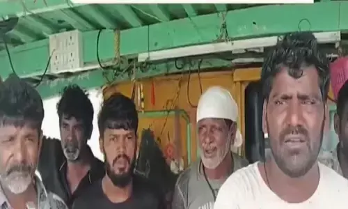 9 మంది జాలర్లు సేఫ్.. ఒడిశా తీరంలో చిక్కుకున్న మరో బోటు: సహాయక చర్యలు ముమ్మరం