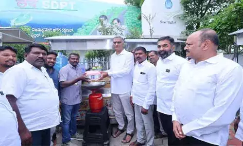 కష్టపడే వారికి చేయూత అందిస్తా