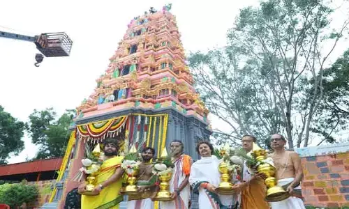 ఆలయాలు ధర్మానికి నిలయాలు : దత్తగిరి పీఠాధిపతులు