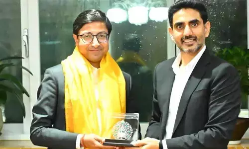 చొరవ చూపండి: మంత్రి లోకేశ్