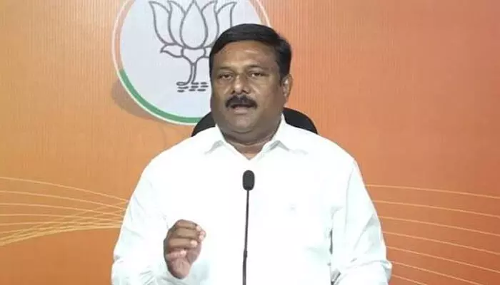 నిరుద్యోగులపై ఎండ్రిన్ వ్యాఖ్యలు రేవంత్ రెడ్డి అహంకారానికి నిదర్శనం: ఏలేటి మహేశ్వర్ రెడ్డి నిరుద్యోగులపై ఎండ్రిన్ వ్యాఖ్యలు రేవంత్ రెడ్డి అహంకారానికి నిదర్శనం: ఏలేటి మహేశ్వర్ రెడ్డి