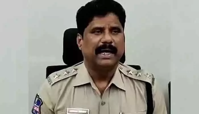 డీఎస్పీ భీం రెడ్డి డైరీలో ‘చార్ ధామ్’ యాత్ర రహస్యం.. డీఎస్పీ భీం రెడ్డి డైరీలో ‘చార్ ధామ్’ యాత్ర రహస్యం..