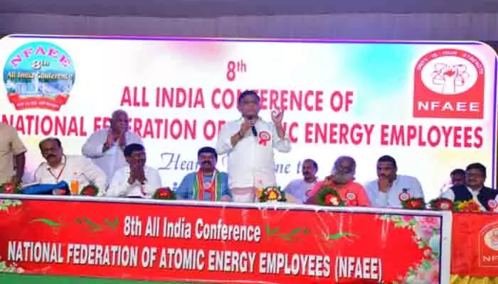 అణుశక్తి ఉద్యోగుల సేవలు అభినందనీయం అణుశక్తి ఉద్యోగుల సేవలు అభినందనీయం