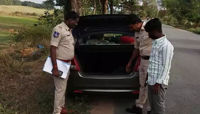 లింగాలలో ప్రత్యేక వాహనాల తనిఖీలు.. 8 డ్రంక్ అండ్ డ్రైవ్ కేసులు నమోదు లింగాలలో ప్రత్యేక వాహనాల తనిఖీలు.. 8 డ్రంక్ అండ్ డ్రైవ్ కేసులు నమోదు