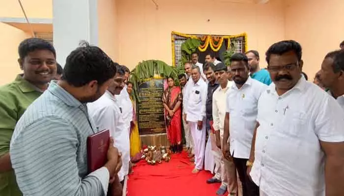 కాంగ్రెస్ ప్రభుత్వం రైతు వ్యతిరేక ప్రభుత్వం : ఎమ్మెల్యే కాంగ్రెస్ ప్రభుత్వం రైతు వ్యతిరేక ప్రభుత్వం : ఎమ్మెల్యే