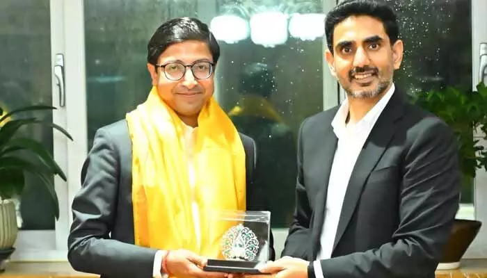 చొరవ చూపండి: మంత్రి లోకేశ్ చొరవ చూపండి: మంత్రి లోకేశ్