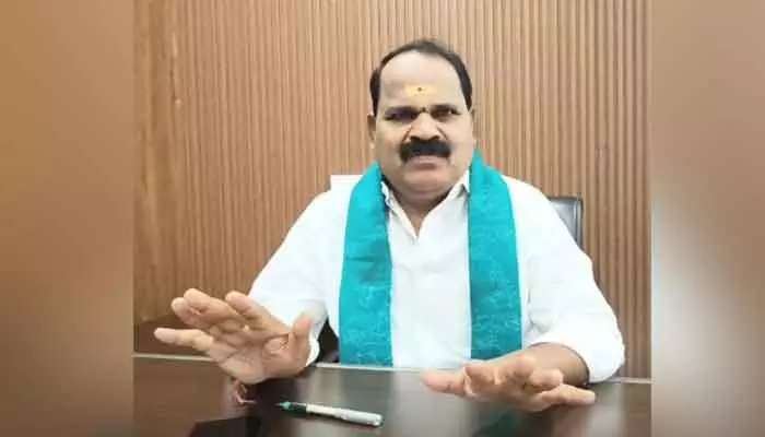 షాద్నగర్ ప్రధాన కూడలి విస్తరణకు సహకరించాలి షాద్నగర్ ప్రధాన కూడలి విస్తరణకు సహకరించాలి