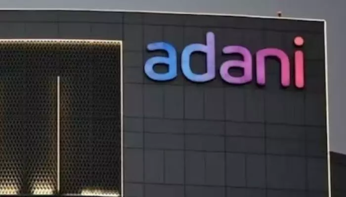 Adani Group: రూ.2,500 కోట్ల అదానీ డిఫెన్స్ ప్లాంట్కు శంకుస్థాపన Adani Group: రూ.2,500 కోట్ల అదానీ డిఫెన్స్ ప్లాంట్కు శంకుస్థాపన