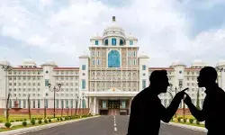 సెక్రటేరియట్లో సివిల్ సర్వెంట్స్ వార్: ఐఏఎస్ Vs నాన్-ఐఏఎస్! సెక్రటేరియట్లో సివిల్ సర్వెంట్స్ వార్: ఐఏఎస్ Vs నాన్-ఐఏఎస్!