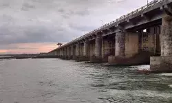 గోదావరి పరివాహక ప్రాంత ప్రజల్లో భయం భయం..