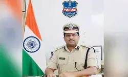 ప్రేమ పేరుతో మైనర్పై లైంగిక దాడి.. నిందితుడికి 20 ఏళ్ల జైలు శిక్ష ప్రేమ పేరుతో మైనర్పై లైంగిక దాడి.. నిందితుడికి 20 ఏళ్ల జైలు శిక్ష