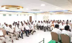 ప్రతి ఓటును కాపాడే బాధ్యత కాంగ్రెస్ BLAలదే : ఎమ్మెల్యే బాలు నాయక్ ప్రతి ఓటును కాపాడే బాధ్యత కాంగ్రెస్ BLAలదే : ఎమ్మెల్యే బాలు నాయక్