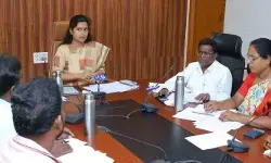 మహిళా సంఘాల రుణాల మంజూరుపై కలెక్టర్ కీలక ఆదేశాలు మహిళా సంఘాల రుణాల మంజూరుపై కలెక్టర్ కీలక ఆదేశాలు