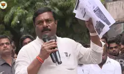 2 లక్షల ఉద్యోగాల హామీపై శ్వేతప్రతం విడుదల చేయాలి: ఏలేటి మహేశ్వర్ రెడ్డి 2 లక్షల ఉద్యోగాల హామీపై శ్వేతప్రతం విడుదల చేయాలి: ఏలేటి మహేశ్వర్ రెడ్డి
