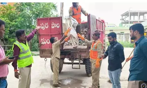 పారిశుధ్య నిర్వహణపై స్పెసెల్ డ్రైవ్
