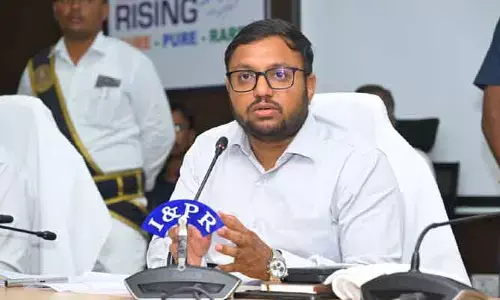 ప్రజావాణి దరఖాస్తులను సత్వరమే పరిష్కరించాలి : కలెక్టర్