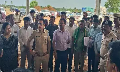 చింతకాని సభ ఏర్పాట్లను పరిశీలించిన కలెక్టర్..