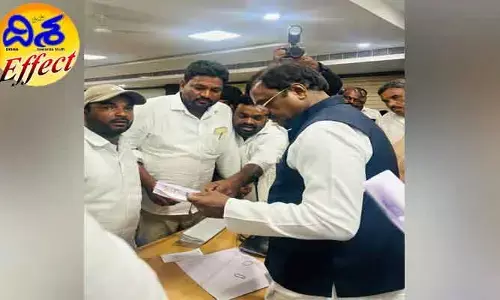 దిశ ఎఫెక్ట్ :  శేరిపల్లి బందారం ఎంజేపీ బాలికల పాఠశాల యథాతథం