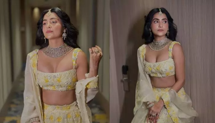 చున్నీ పక్కకు జరిపి కుర్రకారికి ఊపిరి పీల్చుకోనివ్వని అవంతిక మిశ్రా చున్నీ పక్కకు జరిపి కుర్రకారికి ఊపిరి పీల్చుకోనివ్వని అవంతిక మిశ్రా