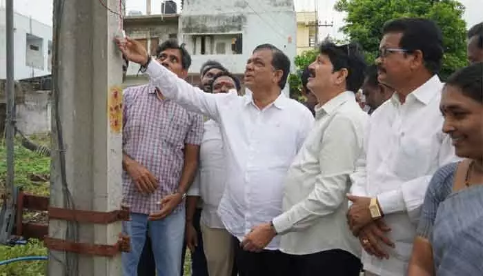 రూ.1.20 కోట్లతో భద్రాచలంలో 15 నూతన ట్రాన్స్ఫార్మర్లు.. రూ.1.20 కోట్లతో భద్రాచలంలో 15 నూతన ట్రాన్స్ఫార్మర్లు..
