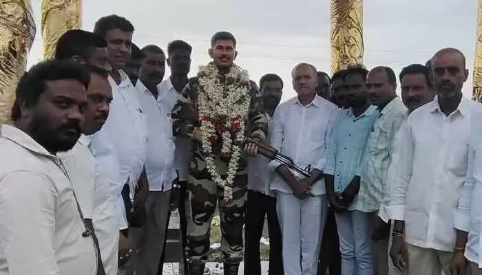 సైనికుల సేవలను దేశం ఎప్పటికీ మరువబోదు సైనికుల సేవలను దేశం ఎప్పటికీ మరువబోదు