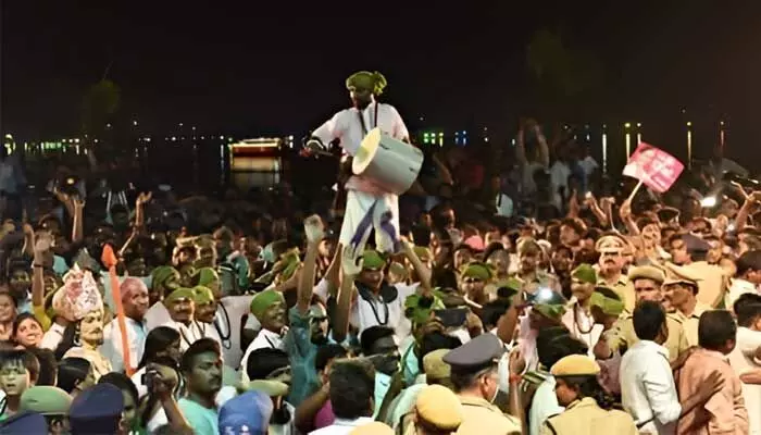 తెలంగాణ కళాకారులకు భరోసా ఏది? తెలంగాణ కళాకారులకు భరోసా ఏది?