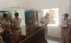 వేలేరు పోలీస్ స్టేషన్ను ఆకస్మికంగా తనిఖీ చేసిన సెంట్రల్ జోన్ డీసీపీ వేలేరు పోలీస్ స్టేషన్ను ఆకస్మికంగా తనిఖీ చేసిన సెంట్రల్ జోన్ డీసీపీ