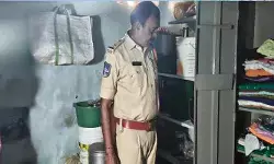 అర్ధరాత్రి దొంగల బీభత్సం.. వరుసగా నాలుగు ఇళ్లలో చోరీకి యత్నం అర్ధరాత్రి దొంగల బీభత్సం.. వరుసగా నాలుగు ఇళ్లలో చోరీకి యత్నం